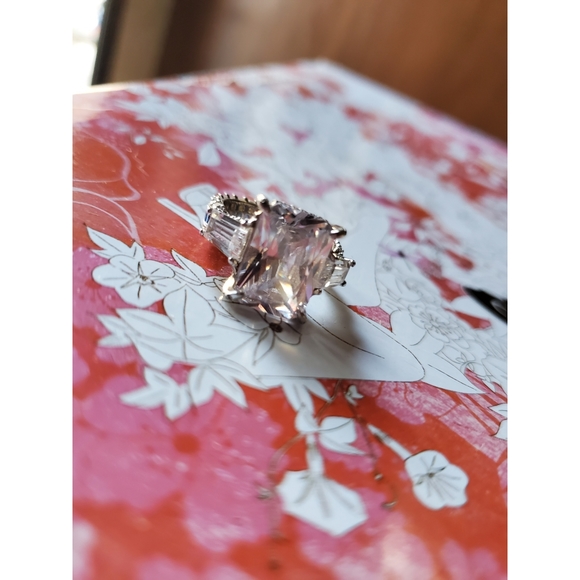 Vintage Jewelry - ITALO Sapphire Ring